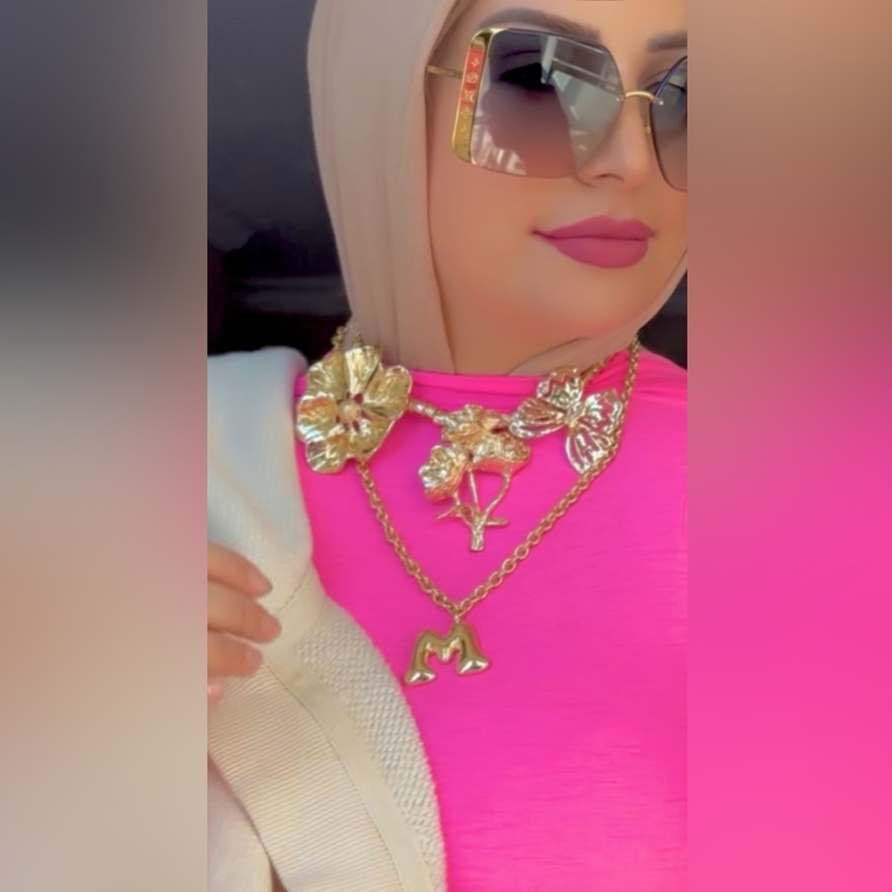 Meet your Posher, Maram